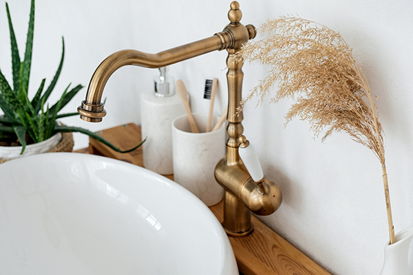 B_Badezimmer_Waschbecken_neu